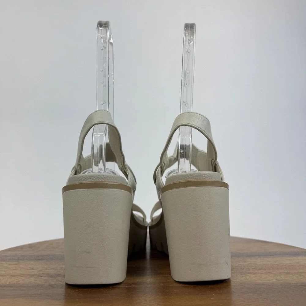 Womens Mia‎ Ciji Ivory Faux Leather Platform Wedge Lug Sole Sandals Size 8.5 GUC